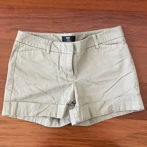 Mossimo women’s khaki shorts